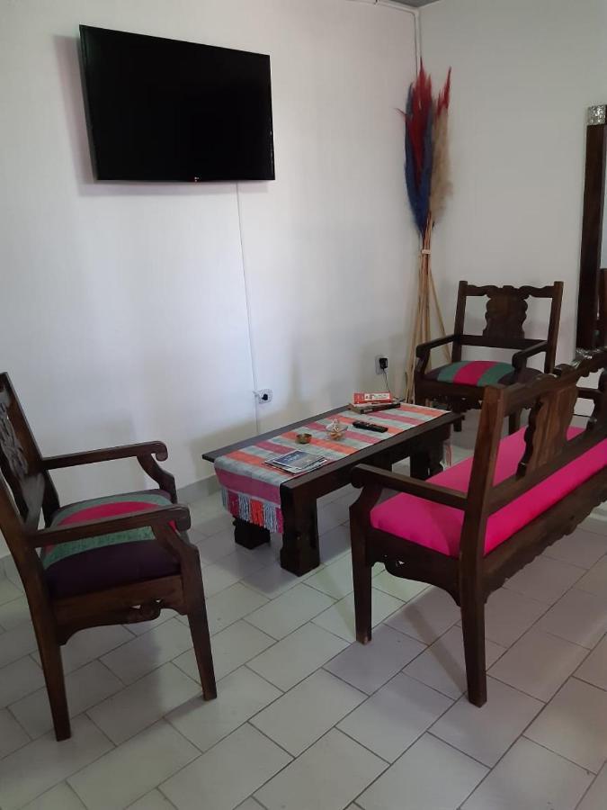 Апартаменти Departamento Plaza Сан-Сальвадор-де-Жужуй Екстер'єр фото