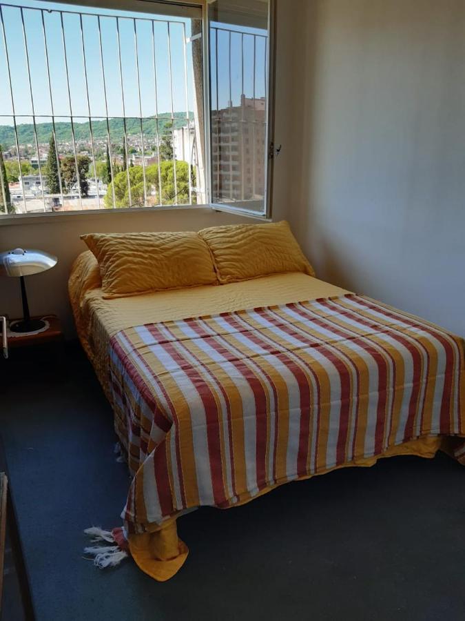 Апартаменти Departamento Plaza Сан-Сальвадор-де-Жужуй Екстер'єр фото