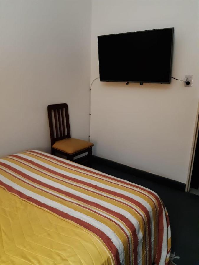 Апартаменти Departamento Plaza Сан-Сальвадор-де-Жужуй Екстер'єр фото