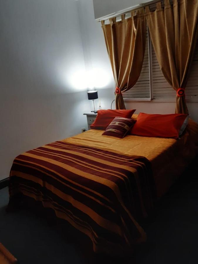 Апартаменти Departamento Plaza Сан-Сальвадор-де-Жужуй Екстер'єр фото